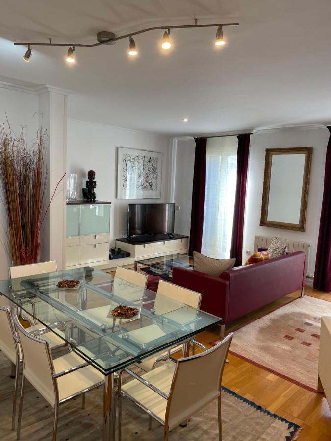 Channing Apartment Barcelona Bagian luar foto