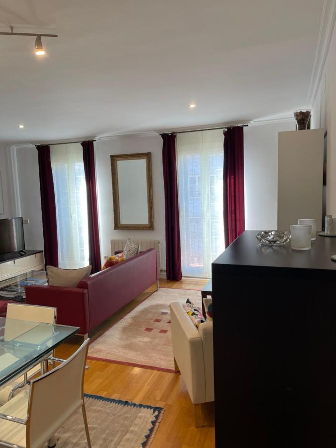 Channing Apartment Barcelona Bagian luar foto