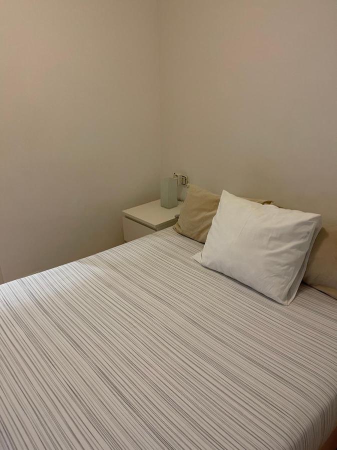 Channing Apartment Barcelona Bagian luar foto