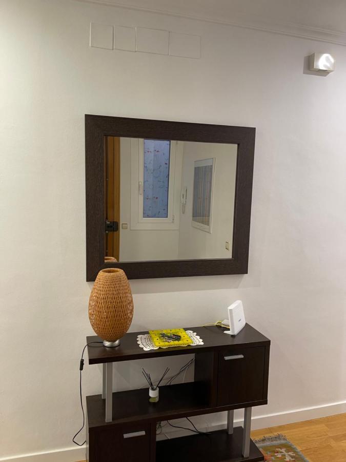 Channing Apartment Barcelona Bagian luar foto