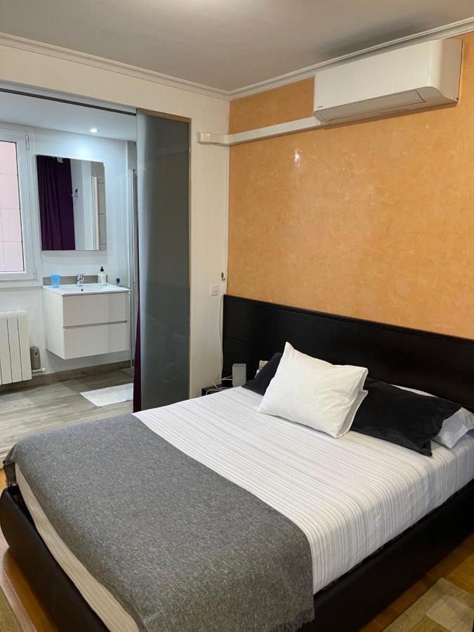 Channing Apartment Barcelona Bagian luar foto
