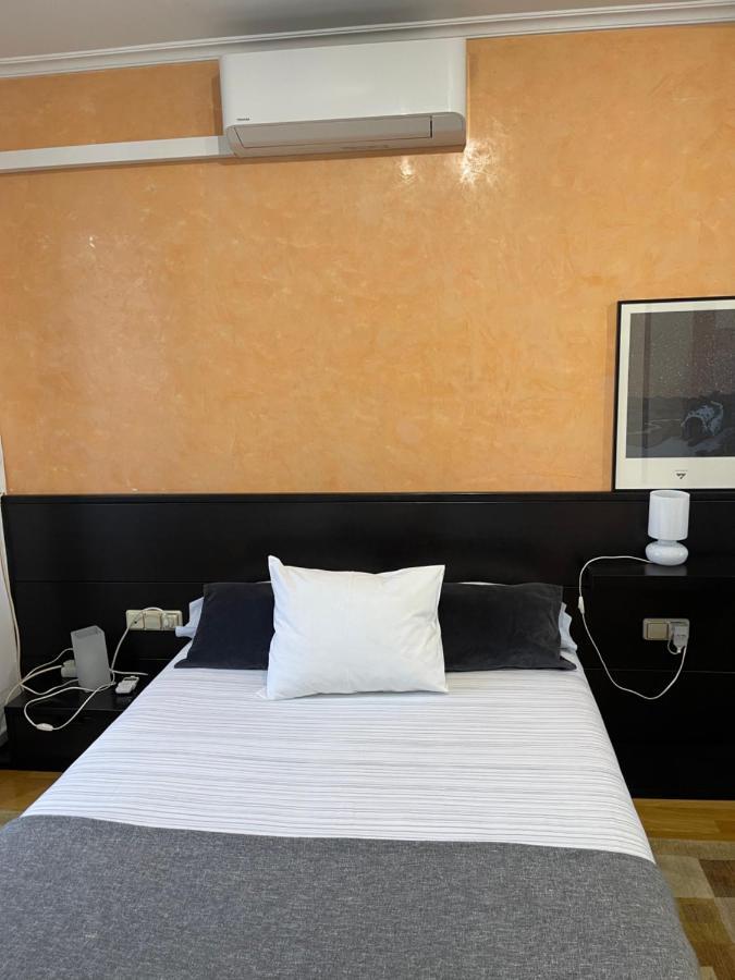 Channing Apartment Barcelona Bagian luar foto